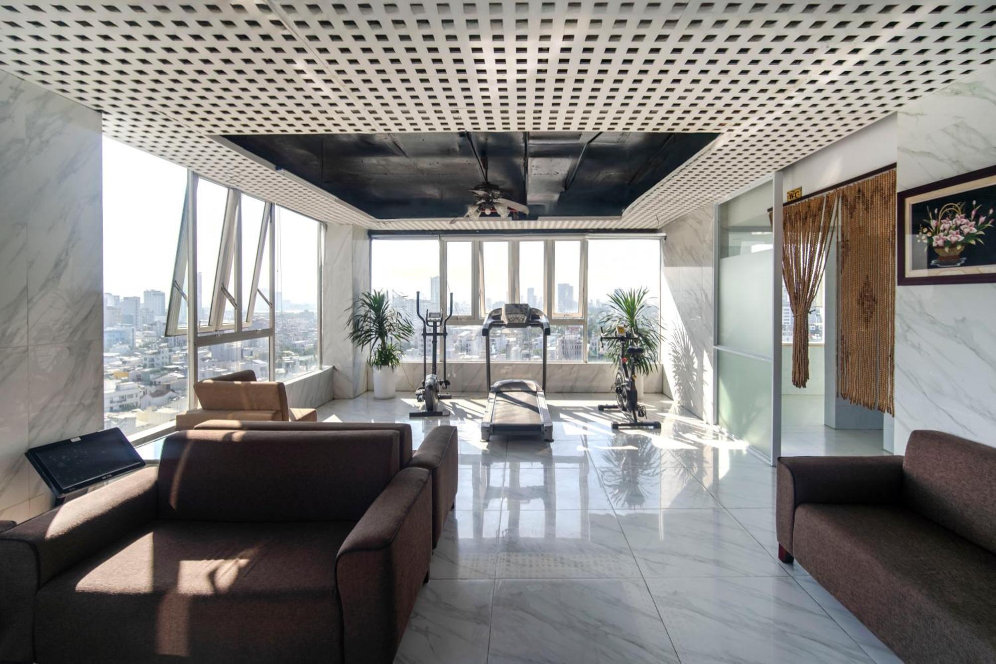 Crystal Hotel By Ha My دا نانغ المظهر الخارجي الصورة