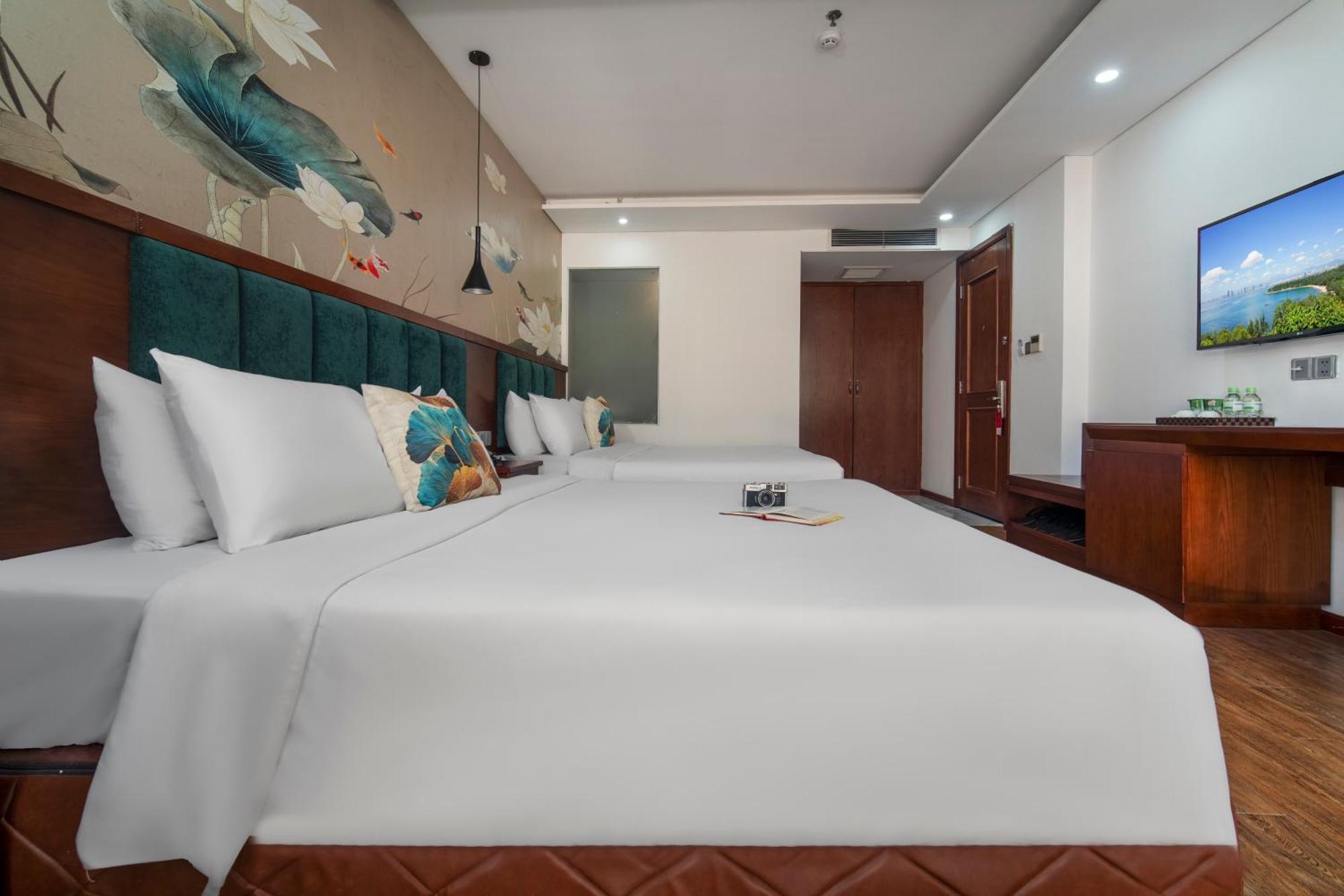 Crystal Hotel By Ha My دا نانغ المظهر الخارجي الصورة